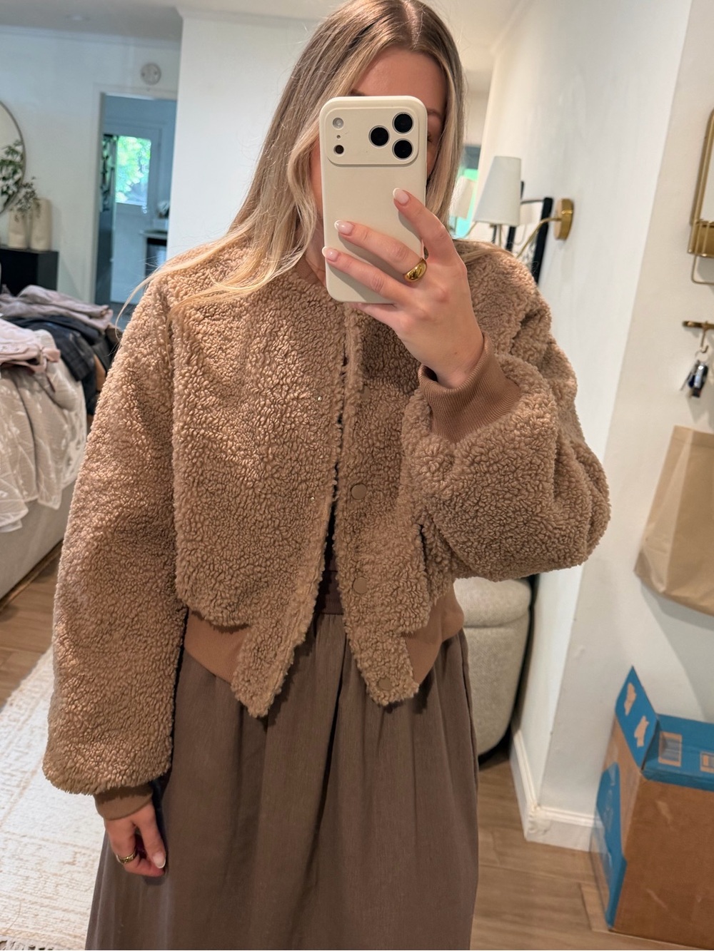 Alo Inspired Cozy Sherpa Cropped Jacket - Brown (Small)